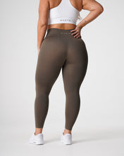 Load image into Gallery viewer, Olive Solid Seamless Leggings