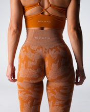 Load image into Gallery viewer, Terracotta Camo Seamless Leggings