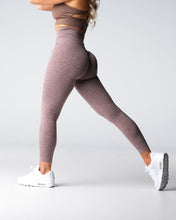 Load image into Gallery viewer, Cocoa Scrunch Seamless Leggings