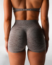 Load image into Gallery viewer, Taupe Breakthrough Seamless Shorts