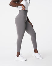 Load image into Gallery viewer, Charcoal Solid Seamless Leggings