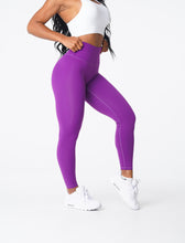 Load image into Gallery viewer, Zinnia Signature 2.0 Leggings