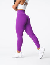 Load image into Gallery viewer, Zinnia Signature 2.0 Leggings