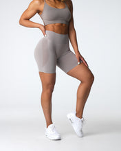 Load image into Gallery viewer, Taupe Contour Seamless Shorts