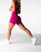 Load image into Gallery viewer, Peony Discover Seamless Shorts