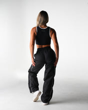 Load image into Gallery viewer, Black Classic Stride Bra