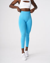 Load image into Gallery viewer, Aqua Contour Seamless Leggings