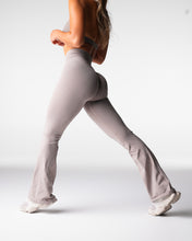 Load image into Gallery viewer, Taupe Tall Iconic Seamless Flare Leggings